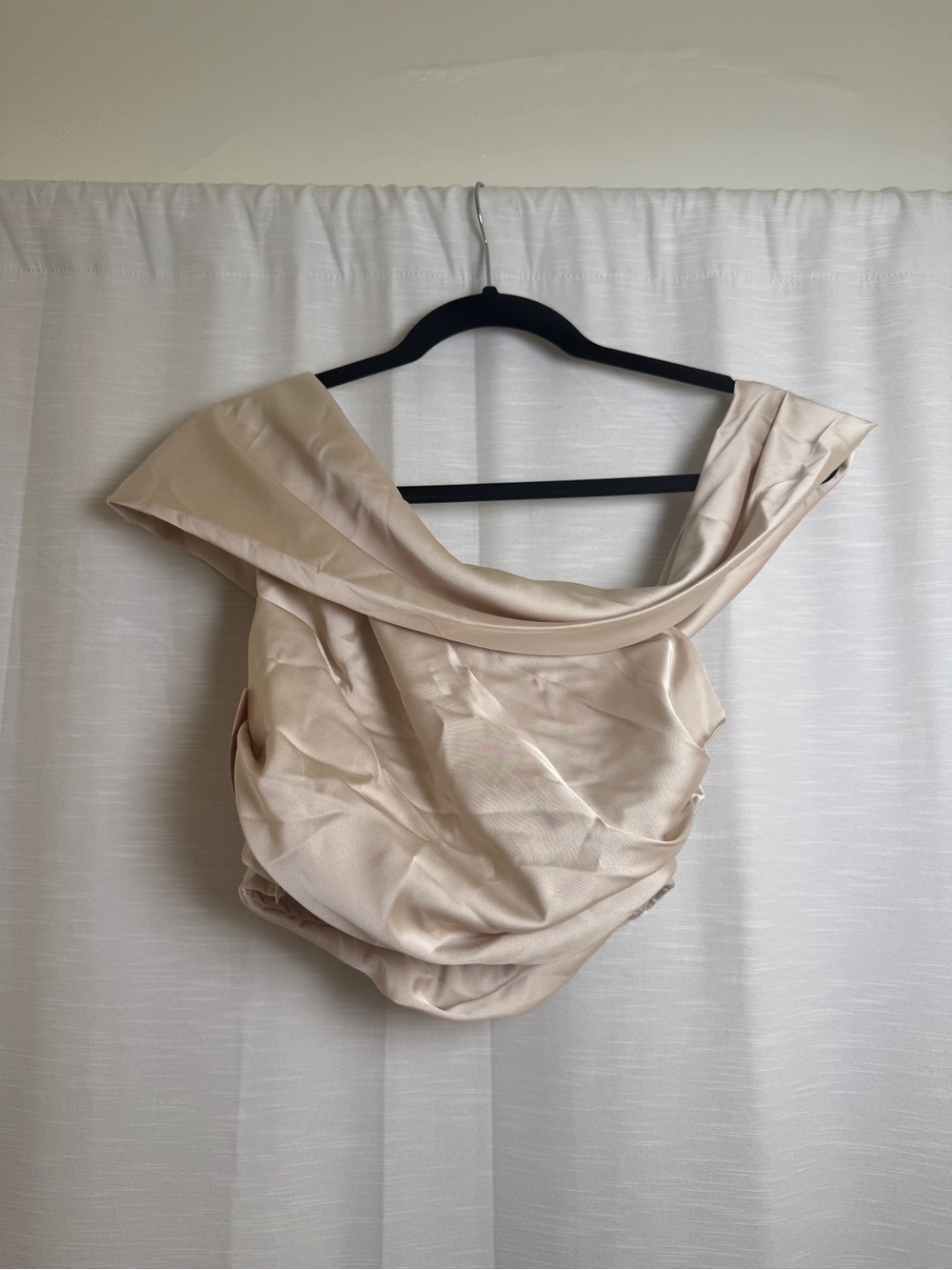 SHEIN Champagne Satin One Shoulder Off Shoulder Crop Top | NWT Size XS - Picture 9 of 10